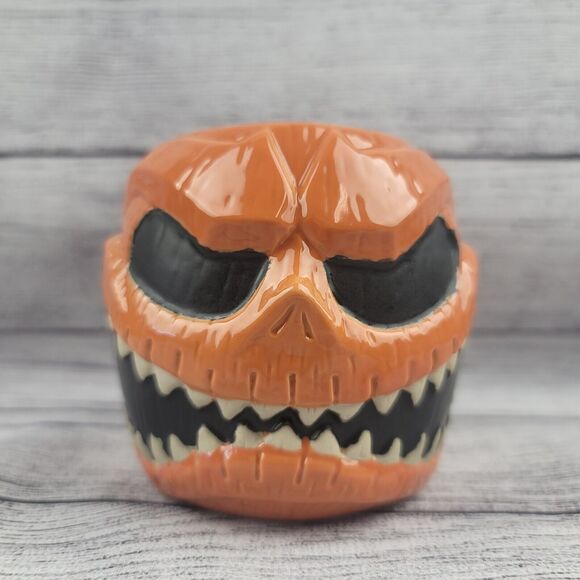 Rare DISNEY TRADER SAM'S Mahaloween 2015 Orange JACK SKELLINGTON Tiki Mug Signed - Picture 1 of 8